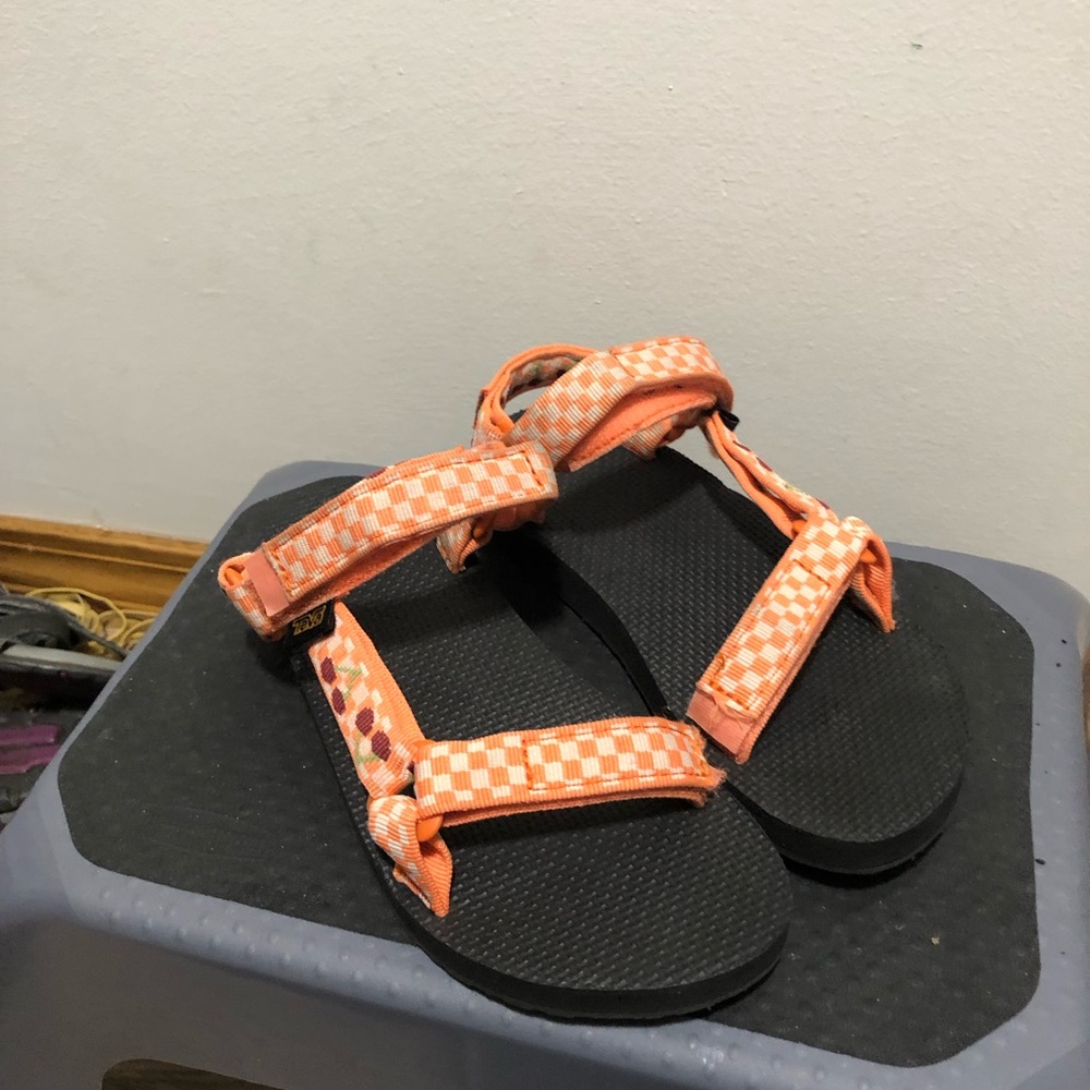 Teva Kids Girls Cherries Orange Checkered Outdoor Sandals Size 3